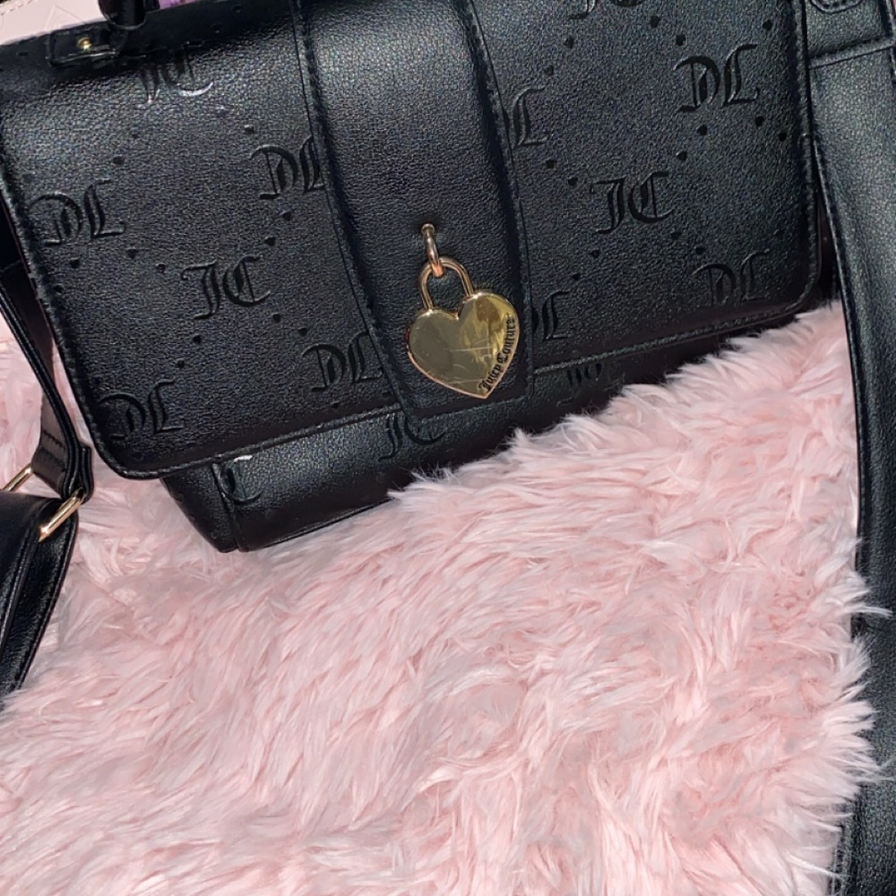 Juicy Couture Black Heart Charm Women's Bag